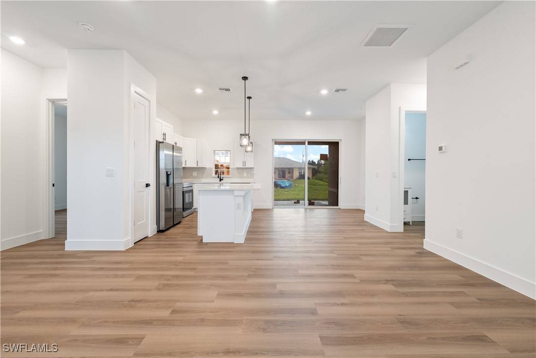 Lehigh Acres, FL 33971,3109 11th ST W