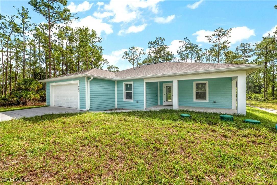 Lehigh Acres, FL 33936,808 Michael AVE
