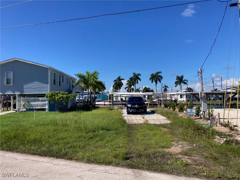 St James City, FL 33956,3924 Plumosa DR