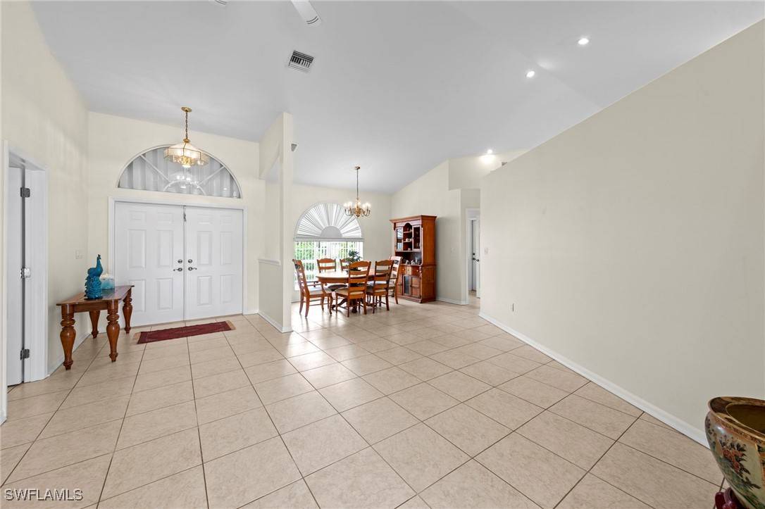 Cape Coral, FL 33993,417 NW 36th PL