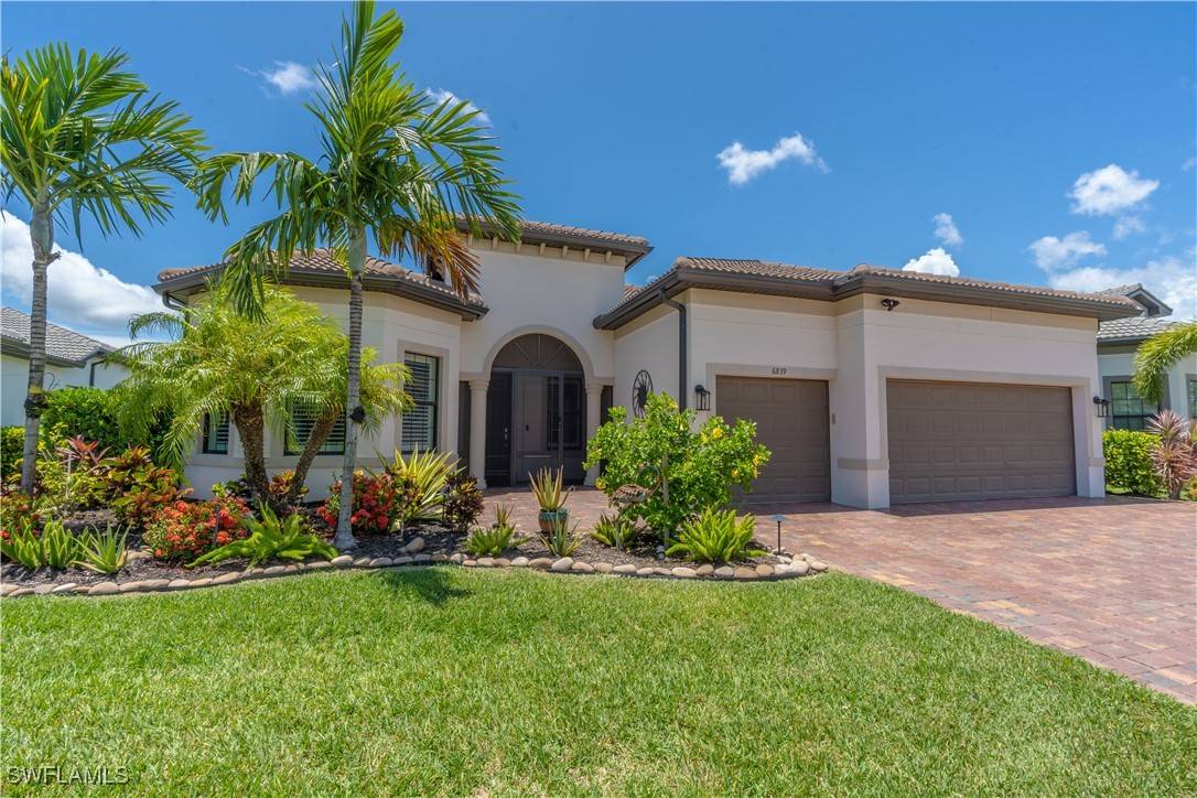 Naples, FL 34114,6839 Winding Cypress DR