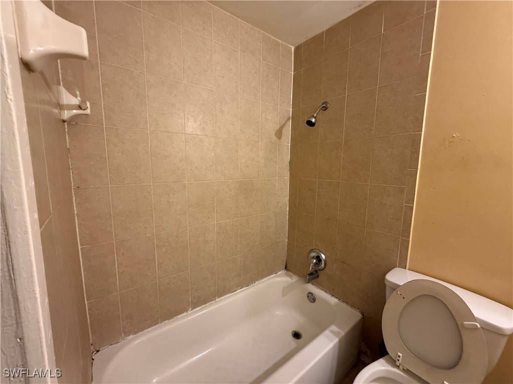 Lehigh Acres, FL 33936,1114 Gerald AVE