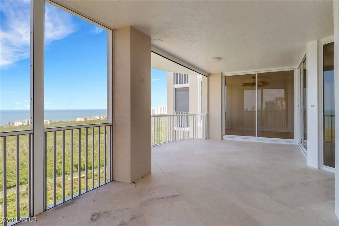 Naples, FL 34108,7117 Pelican Bay BLVD #1801