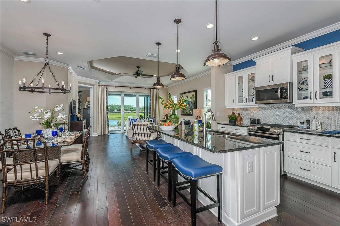 Naples, FL 34120,4624 SkySail DR