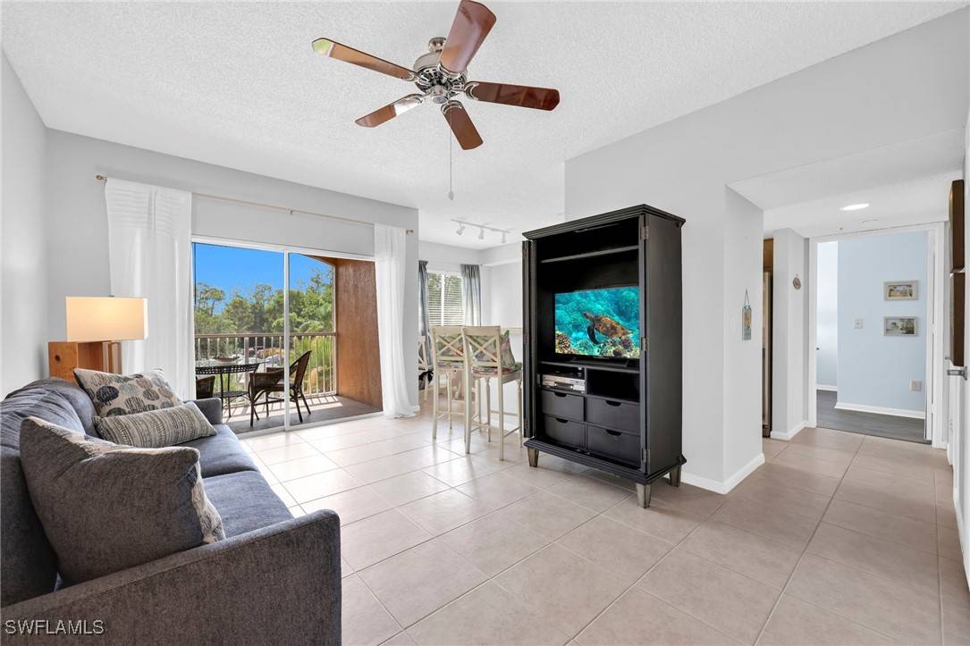 Naples, FL 34112,1885 Florida Club DR #8303