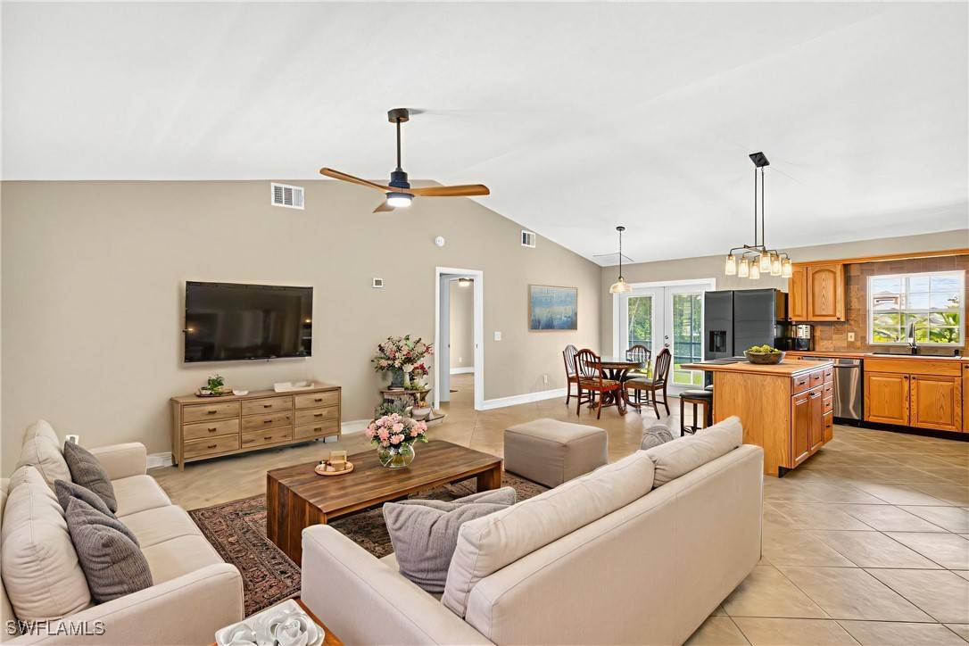 Bonita Springs, FL 34135,25211 Luci DR