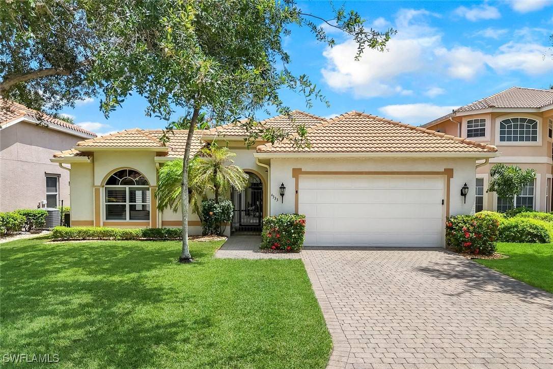 Naples, FL 34119,4333 Mistlethrush LN