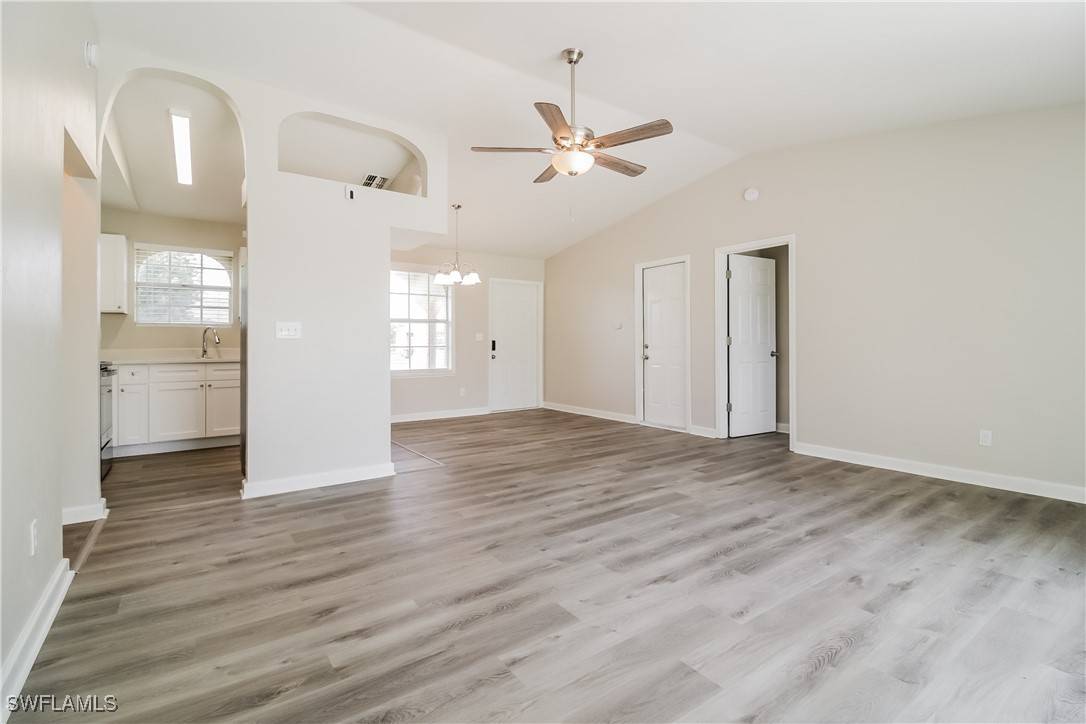 Lehigh Acres, FL 33971,3703 14th ST W