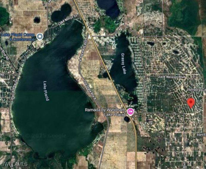 Lake Placid, FL 33852,220 Hopedale DR