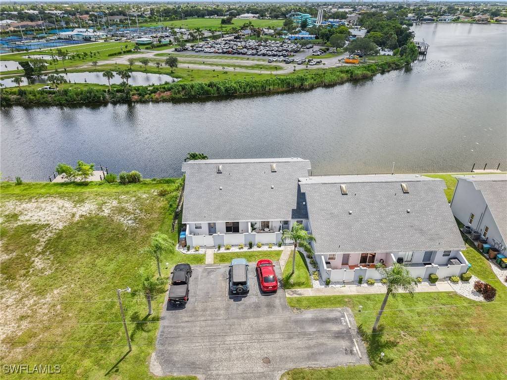 Cape Coral, FL 33991,621 SW 3rd CT #102