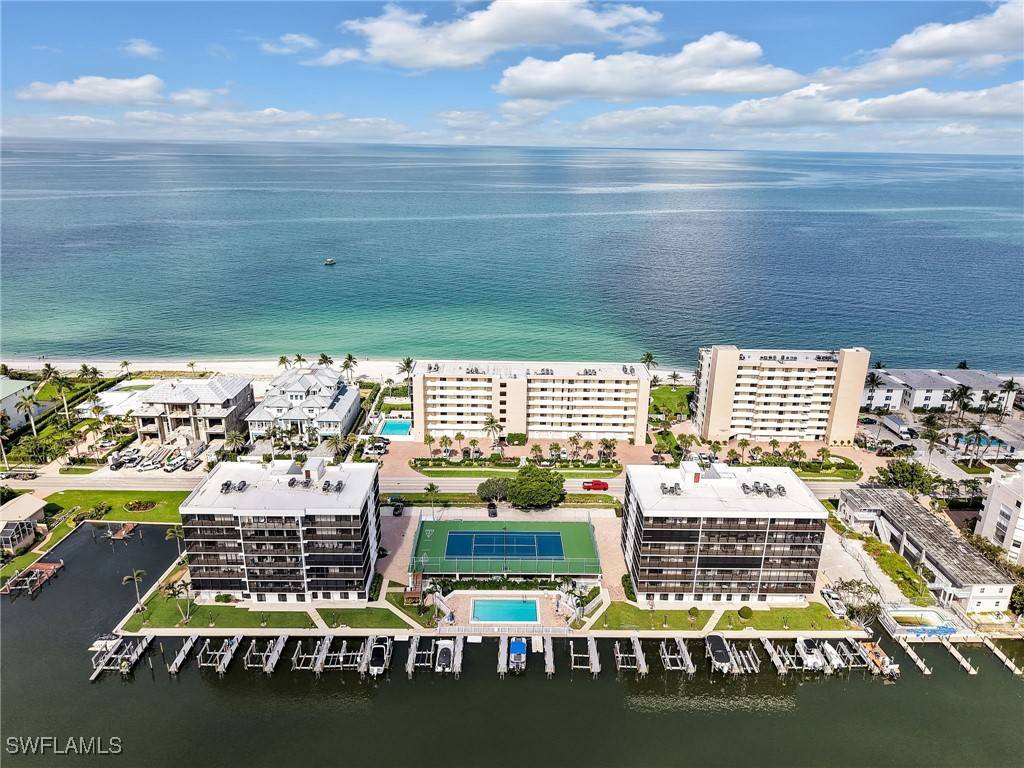 Naples, FL 34108,10475 Gulf Shore DR #132