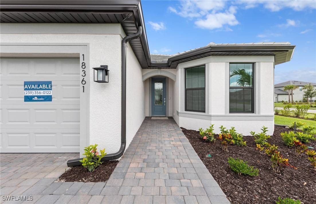 Estero, FL 33928,18361 Ridgeline DR