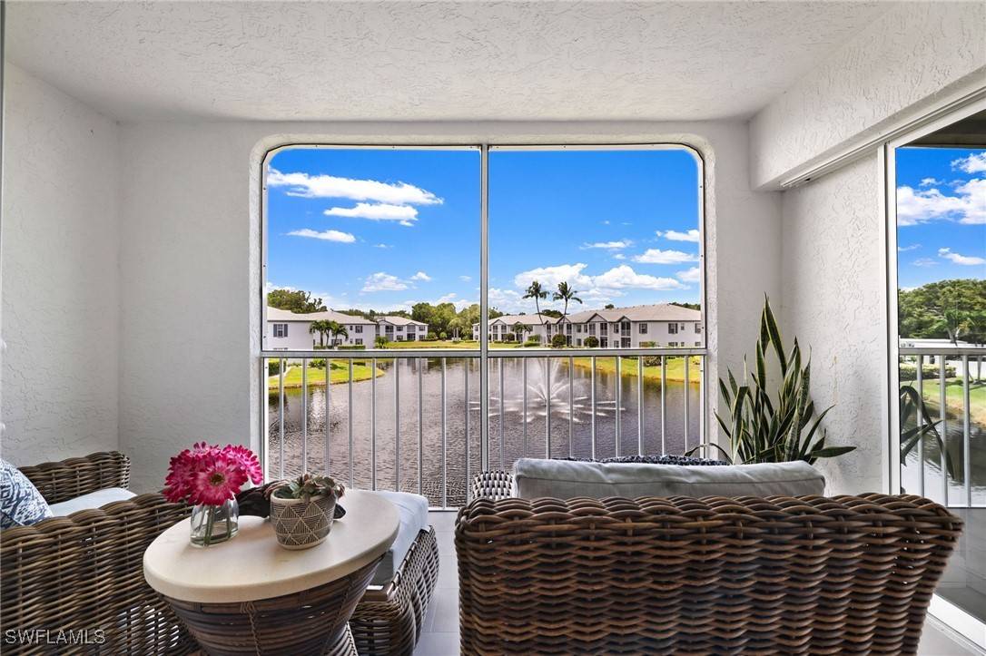Naples, FL 34108,864 Tanbark DR #203