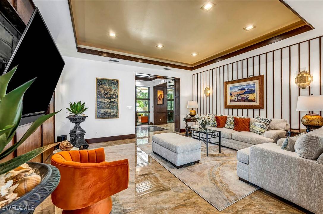 Naples, FL 34109,6908 Lone Oak BLVD