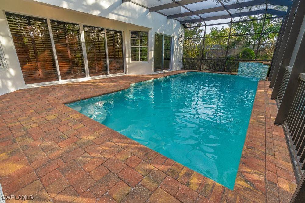 Naples, FL 34102,1160 8th ST S