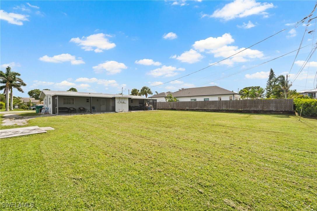 Naples, FL 34108,545 102ND AVE N