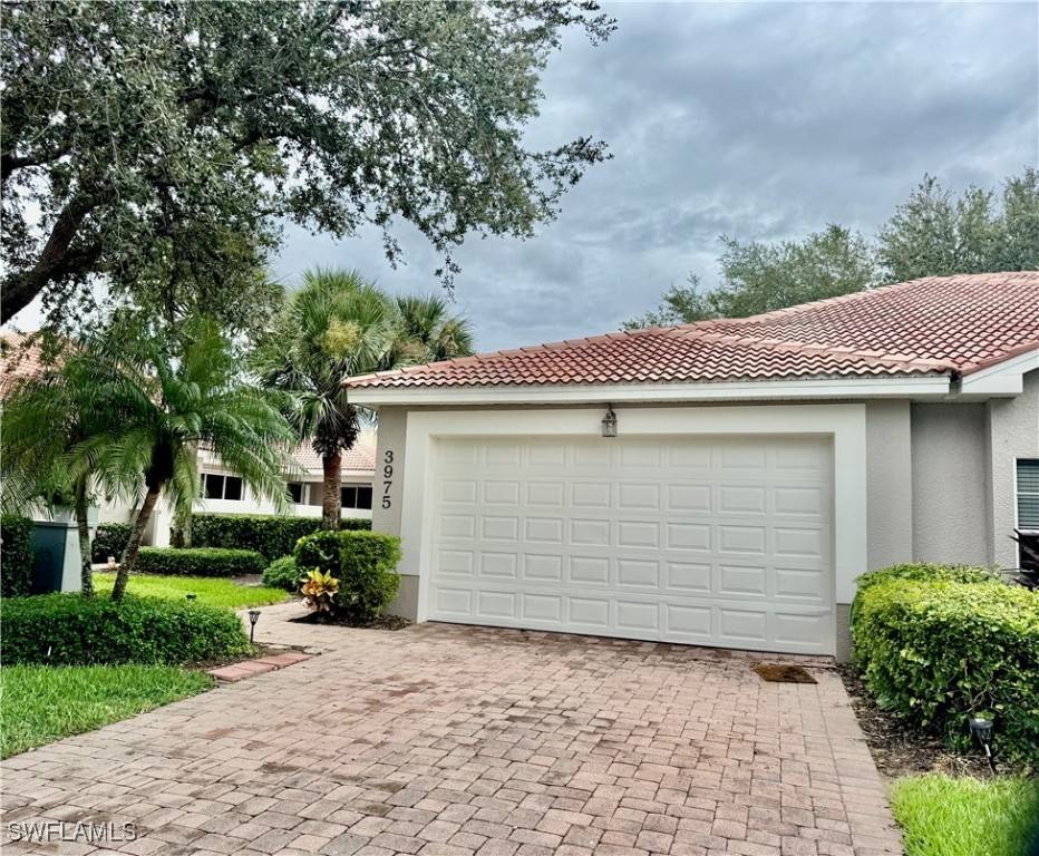 Naples, FL 34116,3975 Recreation LN