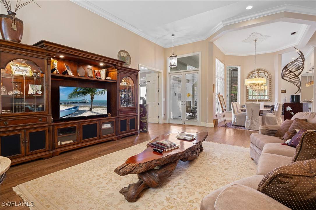 Naples, FL 34119,222 Monterey DR