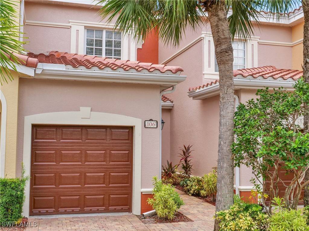 Estero, FL 33928,20131 Estero Gardens CIR #106