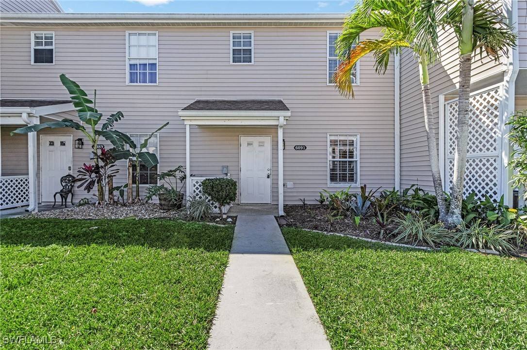 Fort Myers, FL 33908,6091 Lake Front DR
