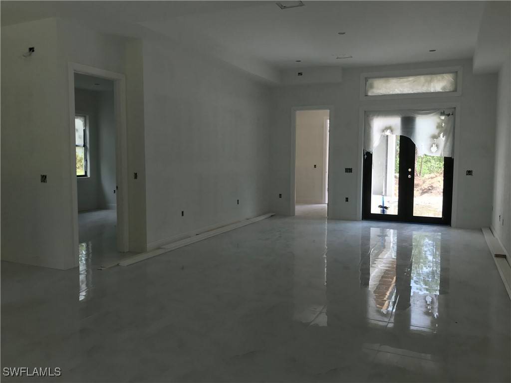Naples, FL 34117,4383 26th AVE SE