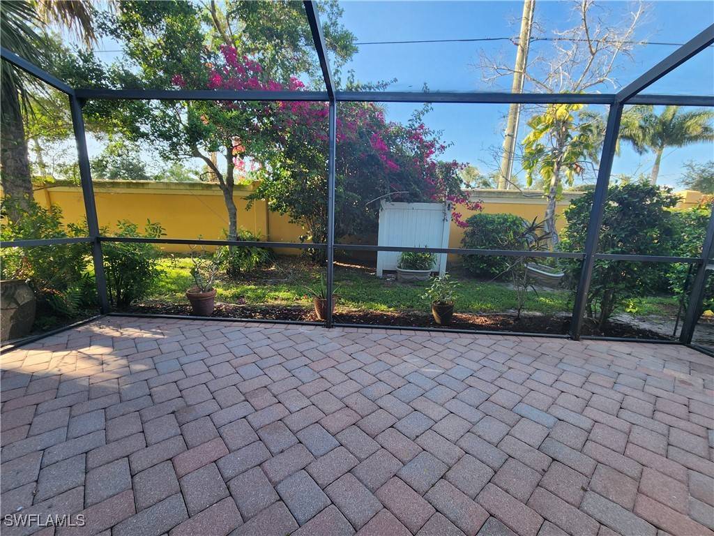 Naples, FL 34120,7512 Bristol CIR