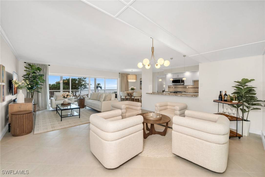 Naples, FL 34103,3401 Gulf Shore BLVD N #205