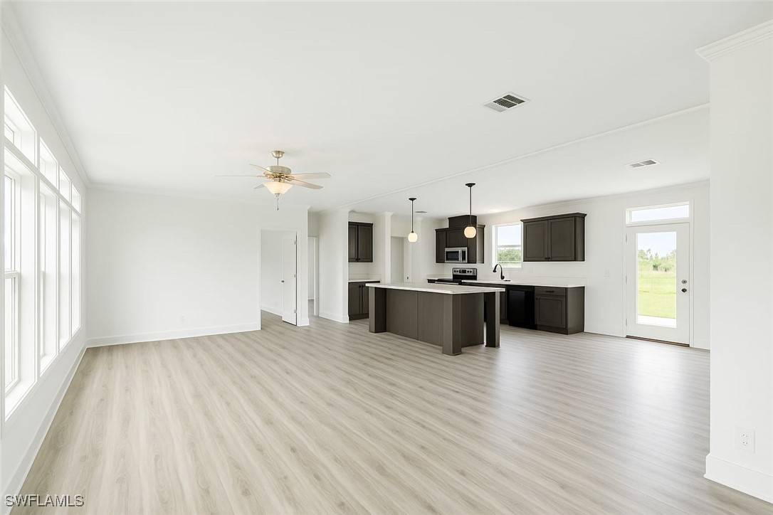 Naples, FL 34120,4660 43rd AVE NE