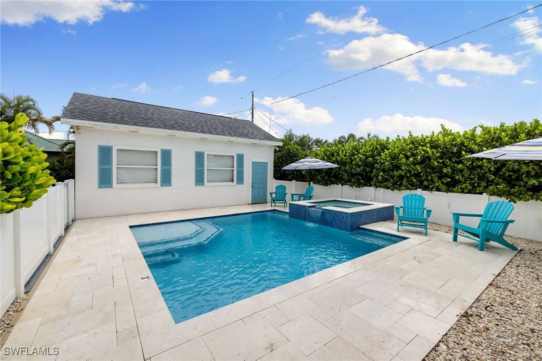 Naples, FL 34108,702 107th AVE N