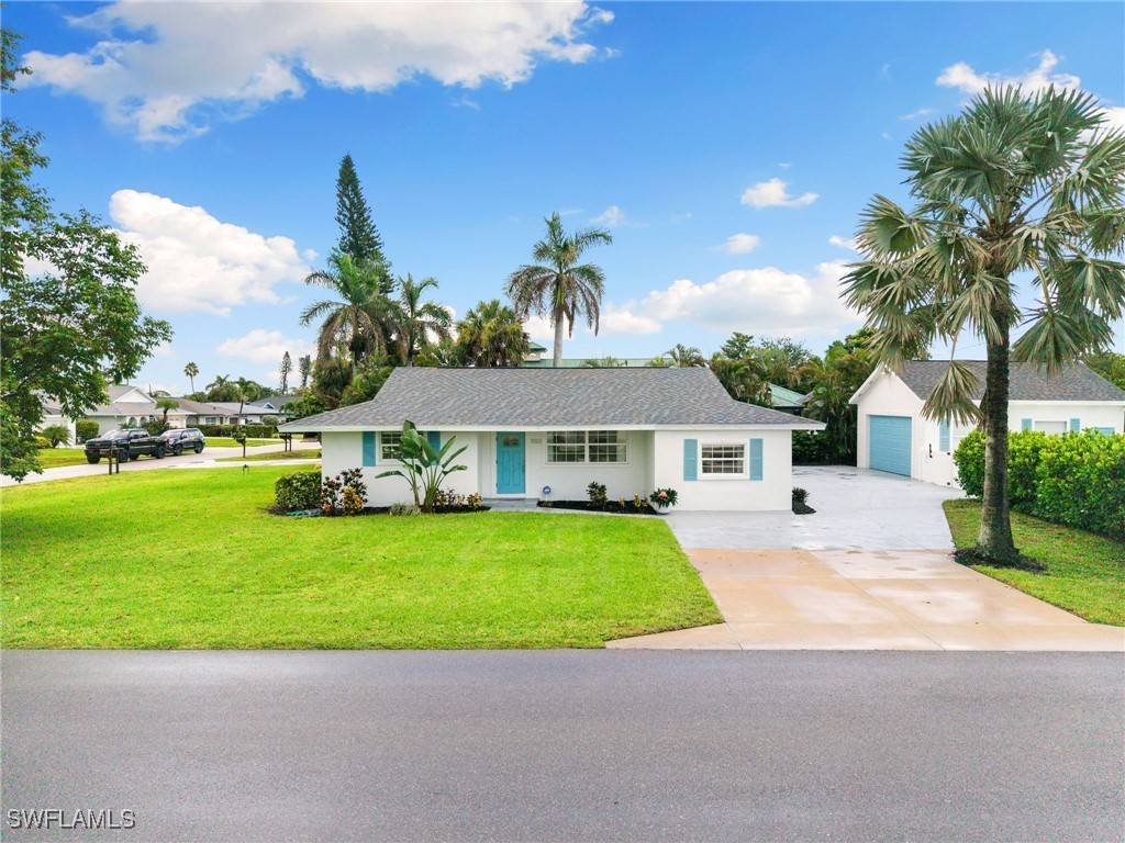 Naples, FL 34108,702 107th AVE N