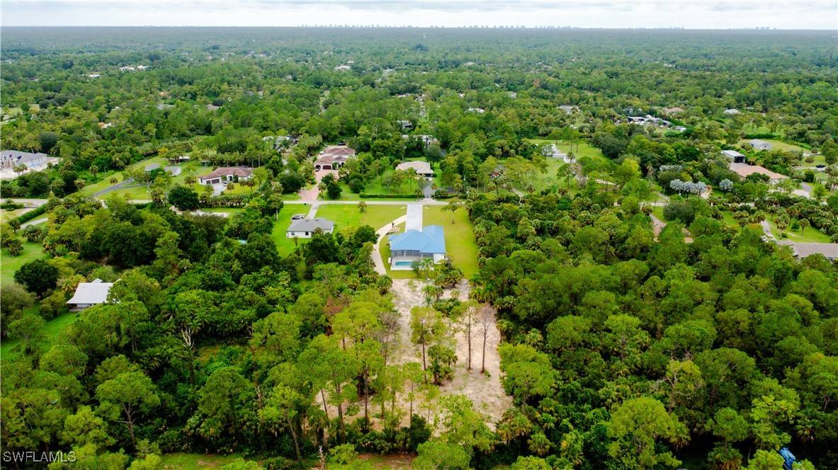 Naples, FL 34117,522 17th ST SW