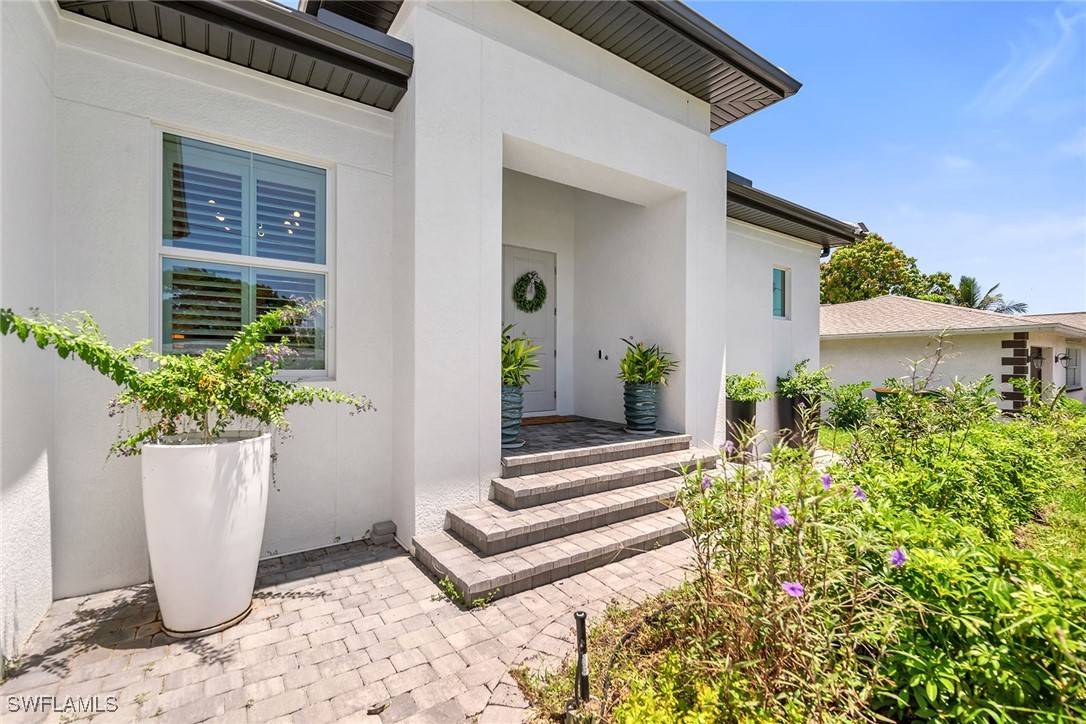 Naples, FL 34103,4584 W Alhambra CIR