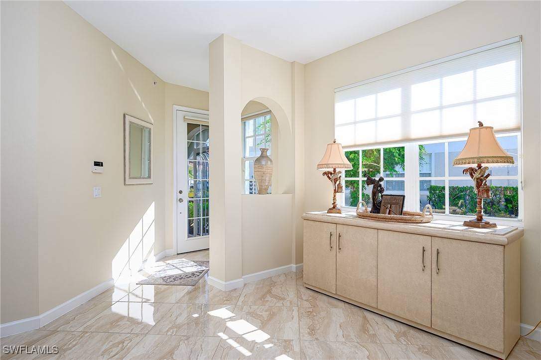 Naples, FL 34109,3053 Driftwood WAY #3901