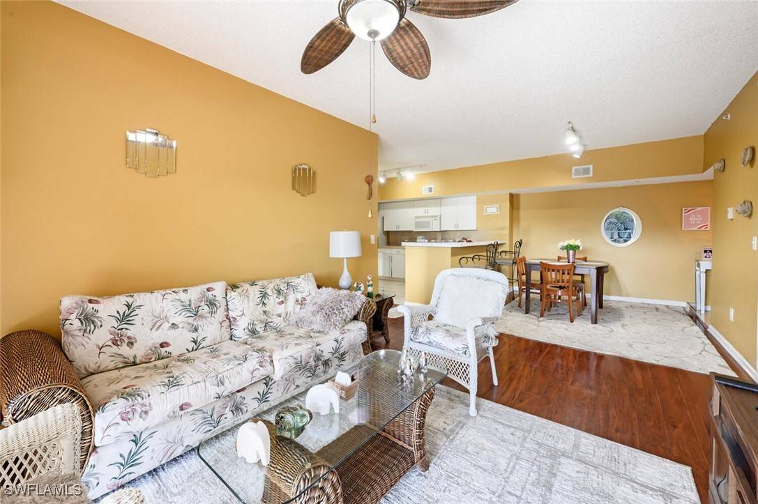 Naples, FL 34112,1865 Florida Club DR #6303