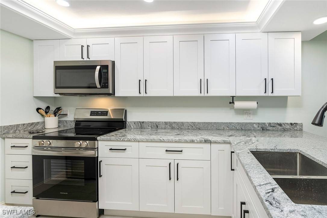 Bonita Springs, FL 34134,25870 Hickory BLVD #506