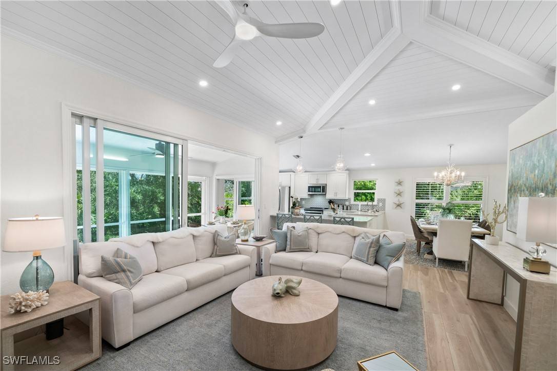 Naples, FL 34110,347 Emerald Bay CIR #S7