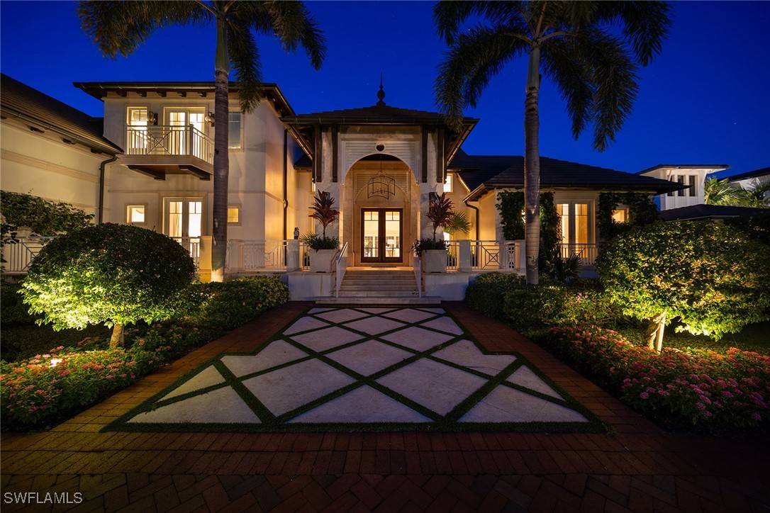 Naples, FL 34102,221 Aqua CT