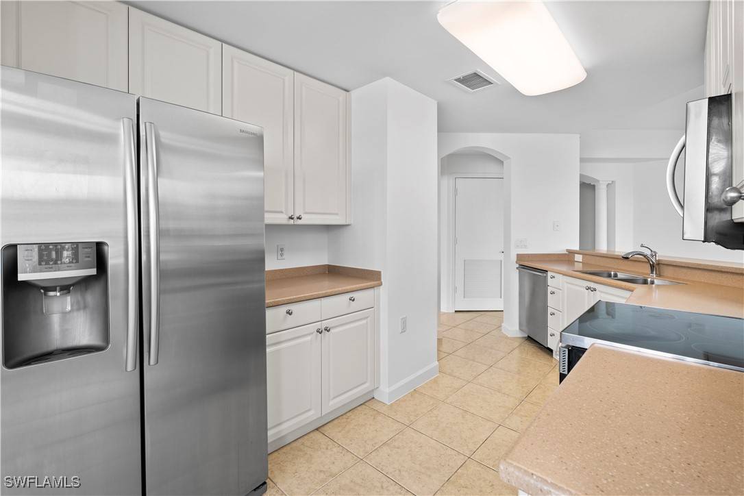Naples, FL 34109,3303 Twilight LN #5103