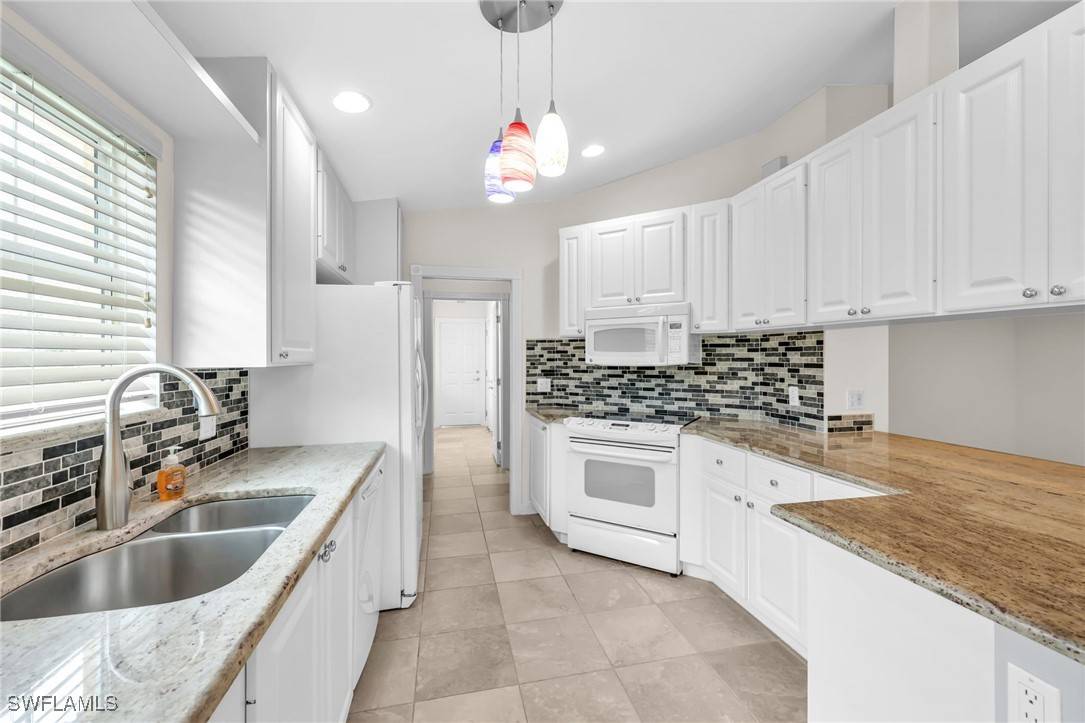 Naples, FL 34114,8275 Yasmina WAY