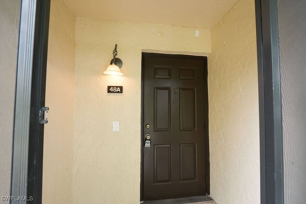 Naples, FL 34116,2151 42nd ST SW #48