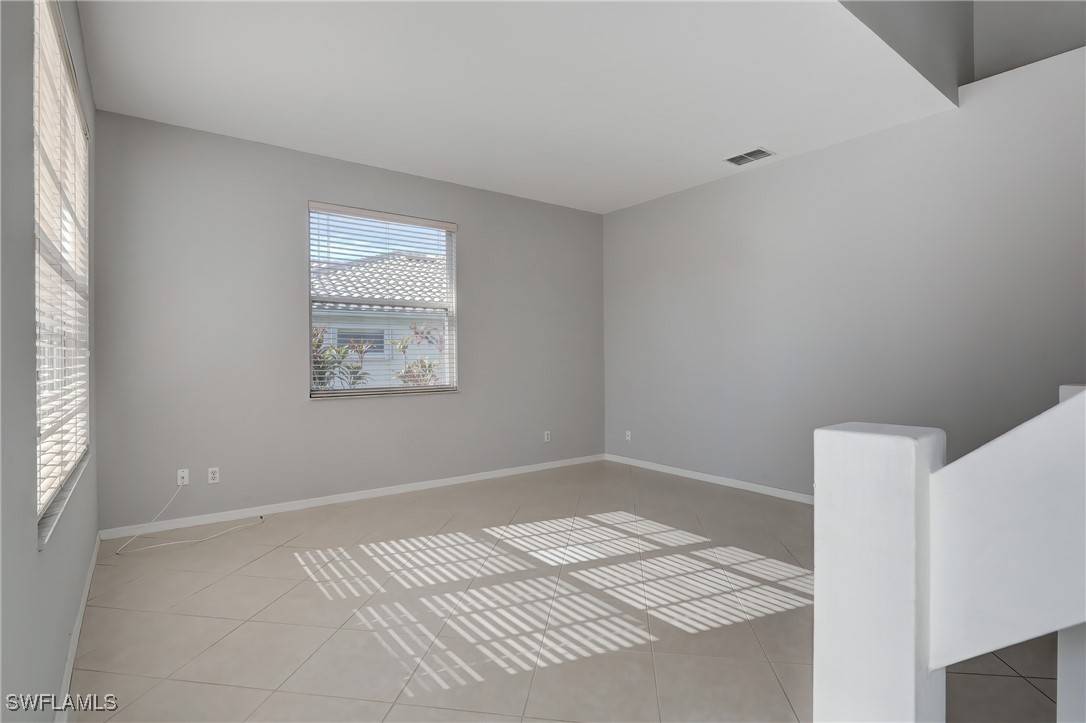 Bonita Springs, FL 34135,25680 Springtide CT