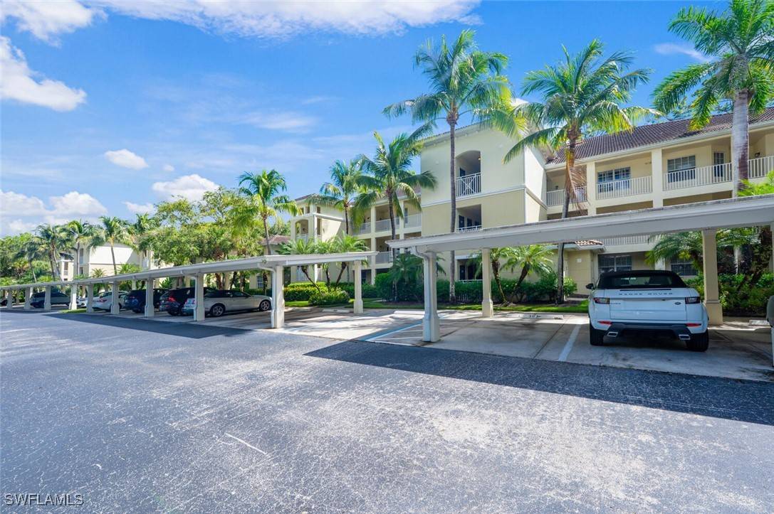 Naples, FL 34119,1878 Tarpon Bay DR S #205