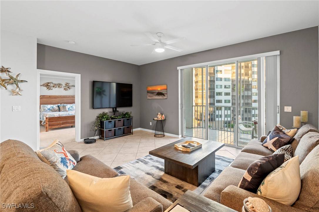 Fort Myers Beach, FL 33931,4331 Bay Beach LN #353