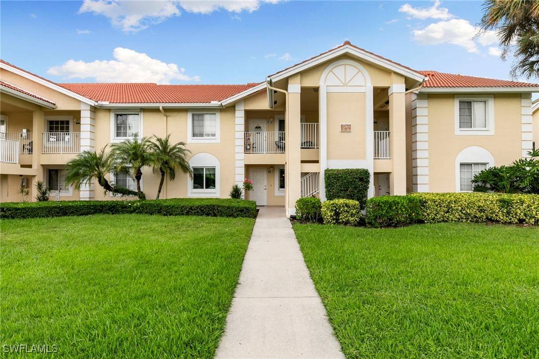 Naples, FL 34109,7743 Jewel LN #105