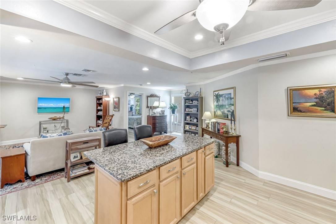 Naples, FL 34112,4459 Lakewood BLVD