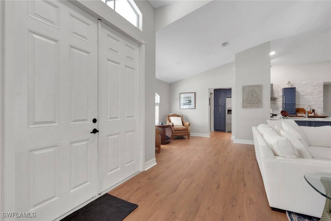 Fort Myers, FL 33901,1377 Coconut DR