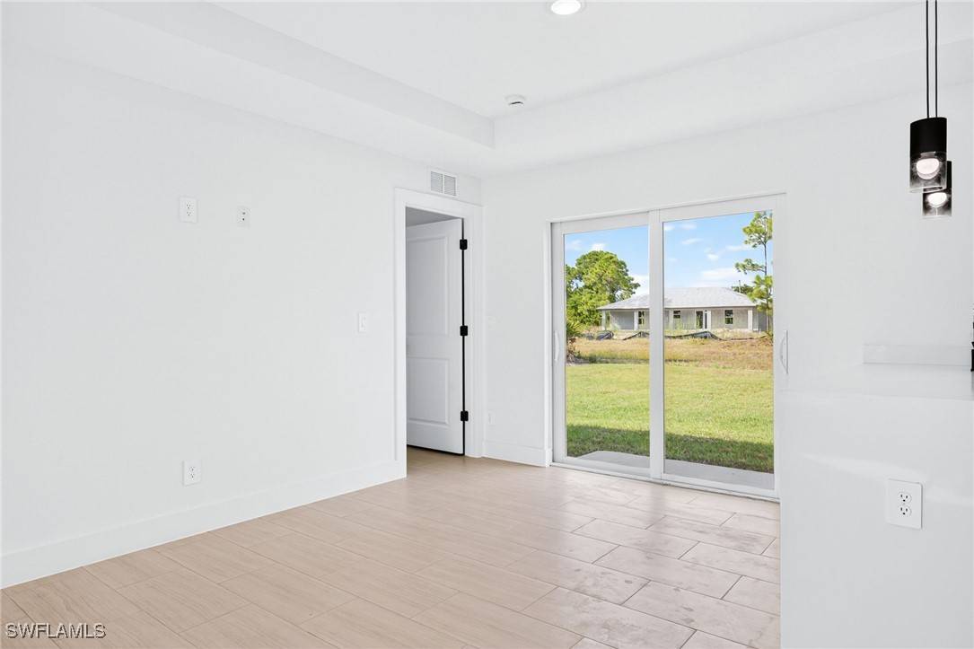 Lehigh Acres, FL 33974,1141 Deauville ST E