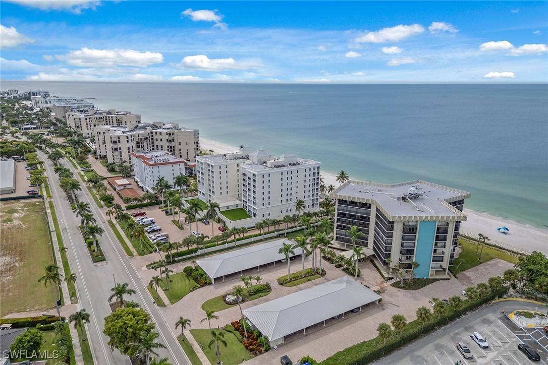 Naples, FL 34103,3399 Gulf Shore BLVD N #309