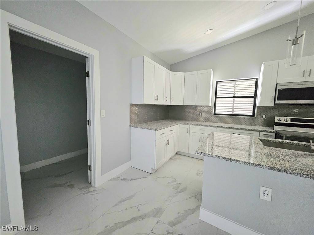 Fort Myers, FL 33908,17760 Park Village CIR