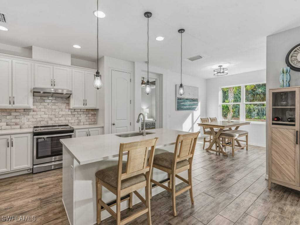 Naples, FL 34114,14567 Topsail DR